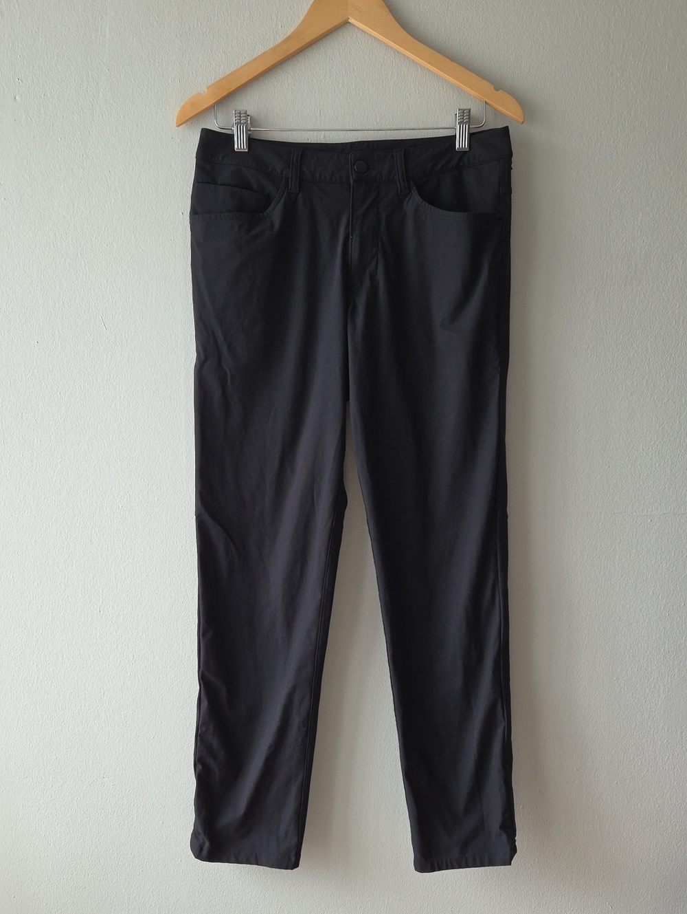 lululemon athletica Men's Black Slim Stretch Chinos